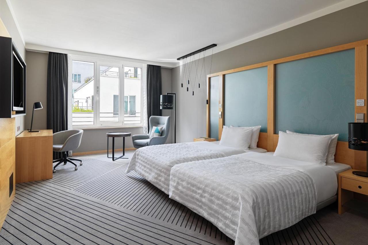 Le Meridien Hamburg-Harburg Exteriör bild