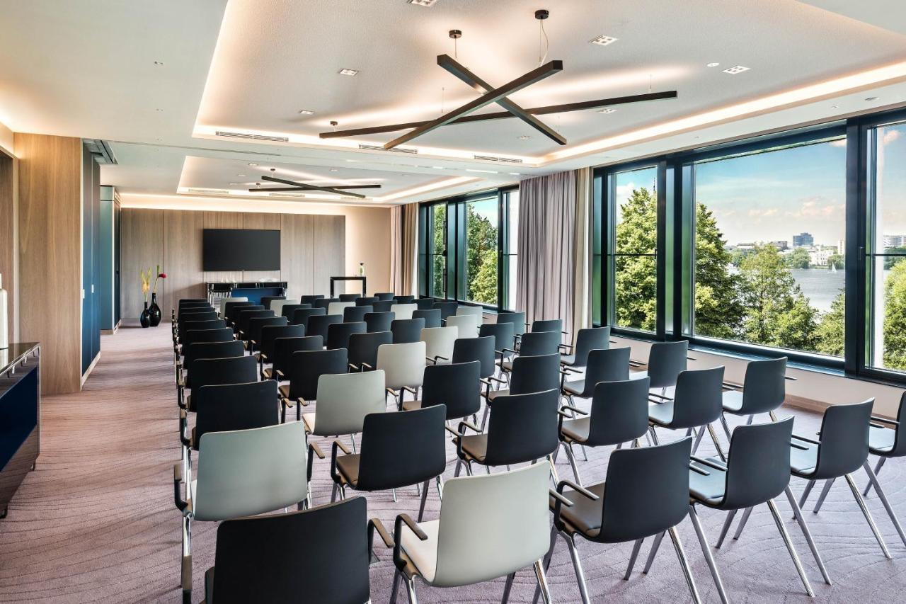 Le Meridien Hamburg-Harburg Exteriör bild Meeting room